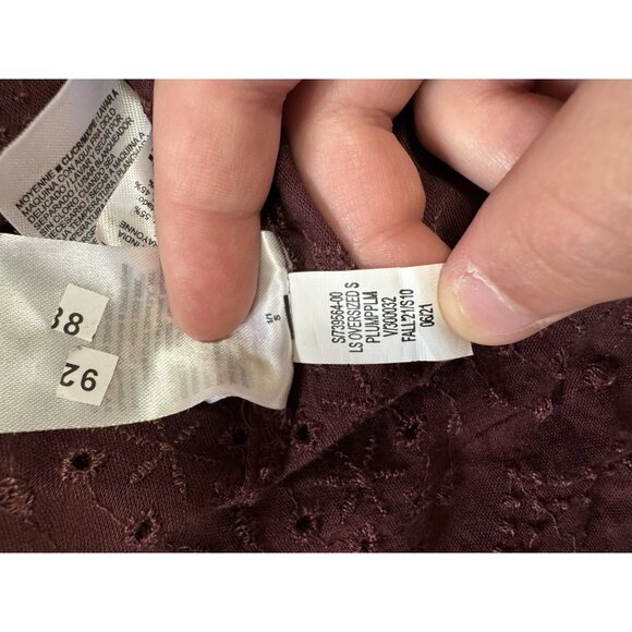 Old Navy Top Women Small Maroon Embroidered Eyelet Long Sleeve Peasant Boho - Picture 13 of 14